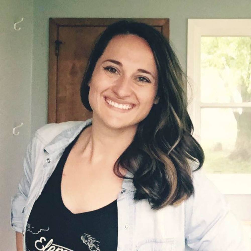 Meet your Poshmark Ambassador, Jamie